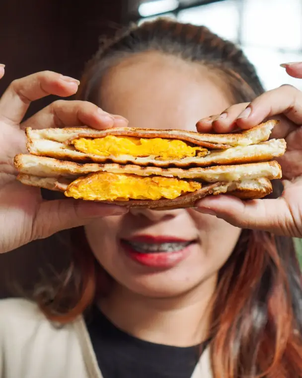 Power Toast with eggs and cheese